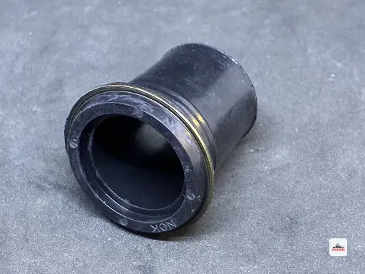 Уплотнение трубки форсунки